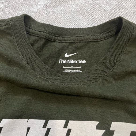 Adult Nike Tee - Picture 2 of 4